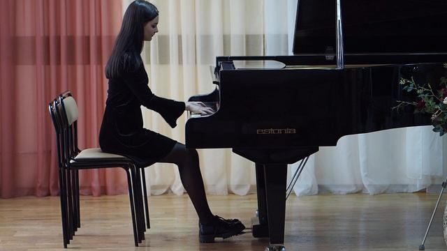 М. Мошковский Этюд соль минор соч. 72 смотреть онлайн