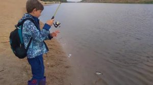 Ловим на ультролайт.Окунь на Гребном канале.