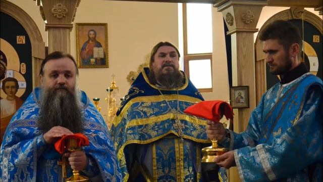 Престольный праздник отметил скит в честь Корсунской иконы Божией Матери.22 октября 2017 года. смотреть онлайн