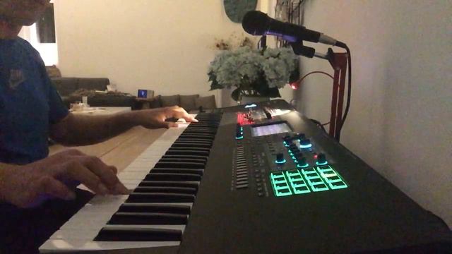 Blinding Lights on the Roland Fantom смотреть онлайн