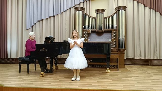 "Росинка" Ц.Кюи, сл.Н.Доломанова_Кристина Зимарёва