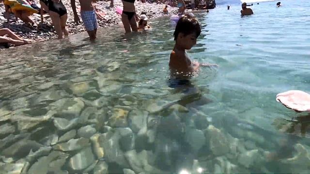 Геленджик Толстый мыс. Лучший пляж Геленджика. Пляж "Метрополь"