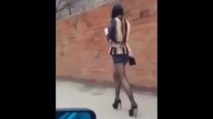 Прикол  Девушки на каблуках. Полный улёт.Смех и слёзы.