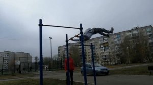 КАК Мы ВЫУЧИЛИ ЛУНУ На ТУРНИКЕ (ТРЕНИРОВКА ЛУНЫ)