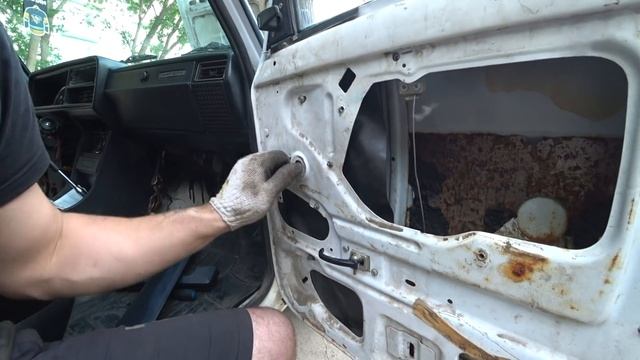 17-е ДИСКИ на ваз 2107, ЭЛЕКТРОСТЕКЛОПОДЪЁМНИКИ + хорошая тонировка 2107, так же цепанул МАЛЫХУ! смотреть онлайн