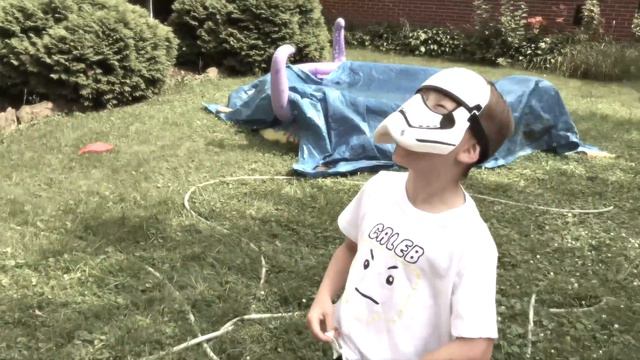 MONSTER JAM Toy Trucks - Grave Digger Power Wheels BATTLES Storm Trooper (ft. LEGO Star Wars) смотреть онлайн