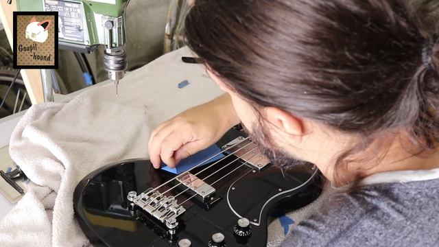 Je pose un repose-pouce sur ma gibson sg bass смотреть онлайн