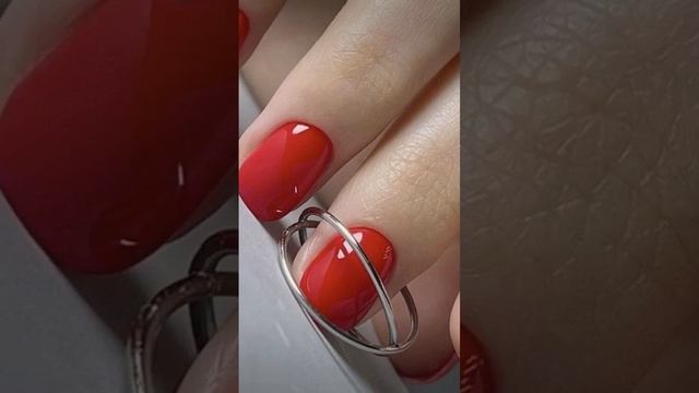 Красный маникюр #ульяновск #маникюр #дизайнногтей #nailart #naildesign #rednailpolish #rednailpolis