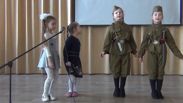 "Солдатушки, браво ребятушки" вокальный ансамбль "Семицветик" младшая группа смотреть онлайн