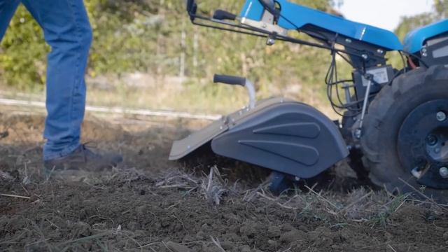 SOVESCIO AUTUNNALE: LAVORAZIONE DEL TERRENO E SEMINA. CON @OrtoDaColtivare смотреть онлайн