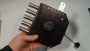 Замок Гранит 1.06.56 МА