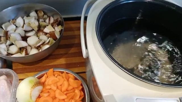 грибной суп."БоровичОК".В Мультиварке Быстро и Очень Вкусно.Рецепт Без Зажарки