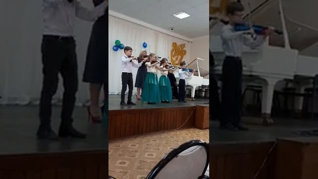 ПОЛЬКА СОЛНЫШКО. | СКРИПАЧИ ИГРАЮТ. смотреть онлайн