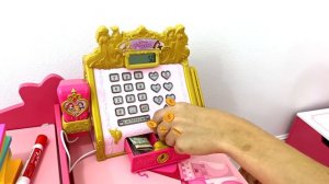 Настя и Артем играет в продавца сладких туфлей - история для детей про вредные сладости и конфеты