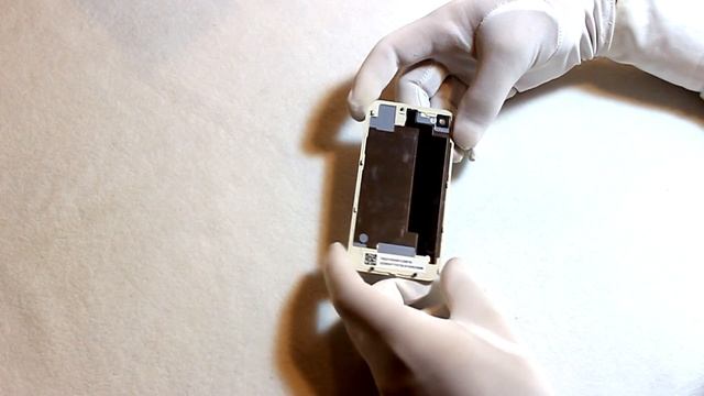 Запчасть. Задняя крышка на iPhone 4s белая смотреть онлайн