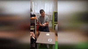 Занятия психолога со взрослым аутистом