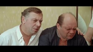 Белорусский вокзал - Первый поезд Победы прибыл в Москву - непромокаемый для ценителей!