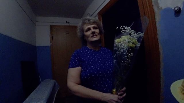 VLOG Поздравили свекровь с днем рождения) 7.02.21 смотреть онлайн