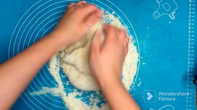 Сырные палочки. Из 100 гр сыра на большую семью.
