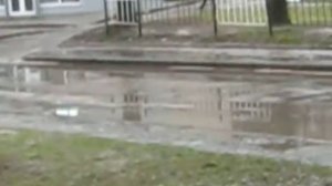 Львов и жизнь во Львове. Тротуары Львова. Львів. Житя у Львові. вул. Медової Печери.