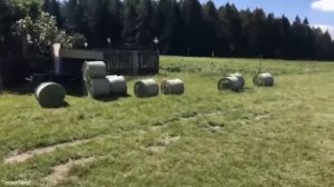Рулонный пресс подборщик для мотоблока...