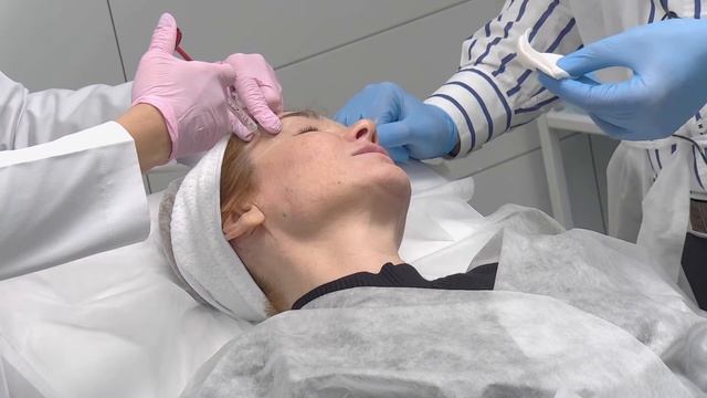 семинар Neauvia c доктором Ракель Фернандес де Кастро смотреть онлайн