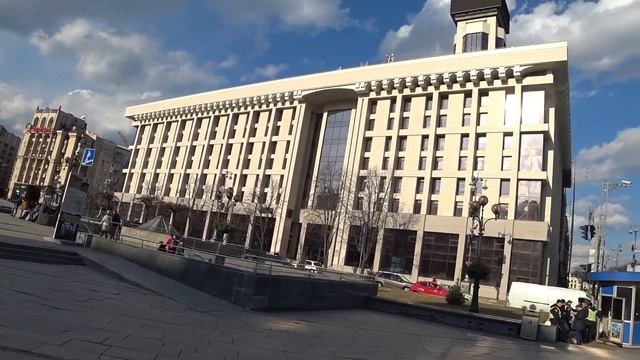 LIFE-VLOG. КИЕВ. ВЕСНА. КРЕЩАТИК. ТЕСТ НОВОЙ ВИДЕОКАМЕРЫ SONY HDR-AS300. смотреть онлайн