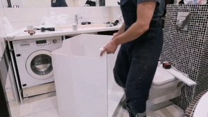 как отремонтировать тумбу в ванной