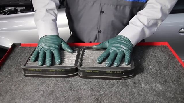10 to 15 Year Old Mercedes Cabin Air Filters Need Changing! смотреть онлайн