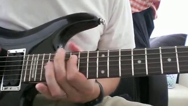 Solo 1 "Fear of the dark" ("Real Live One") sur Ibanez JS100.AVI смотреть онлайн