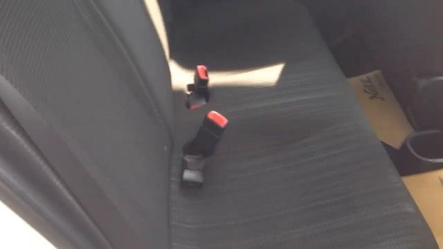 TOYOTA　1.3L新エンジン搭載、新型Vitz『ヴィッツ』　体感ホワイトパール！ смотреть онлайн