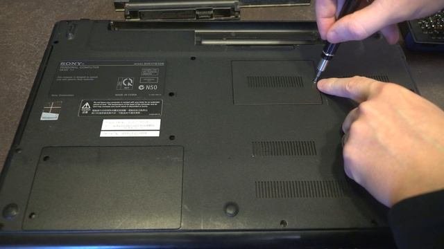 Sony VAIO SVE17