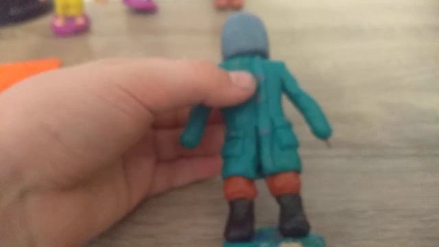 лепим охотника из игры маленькие кошмары смотреть онлайн