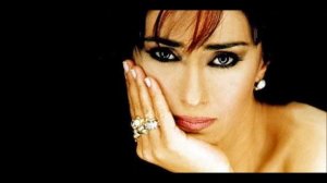 Yıldız Tilbe - Aşk Yok Olmaktır