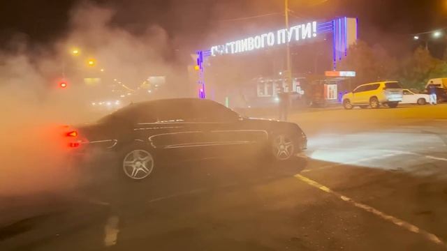 Покатушки на ОЧКАРИКАХ 5.5 AMG смотреть онлайн