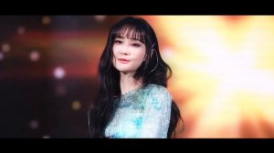 Zheng Shuang Sings 追光者【Reaching For Light】 {Fighting!}