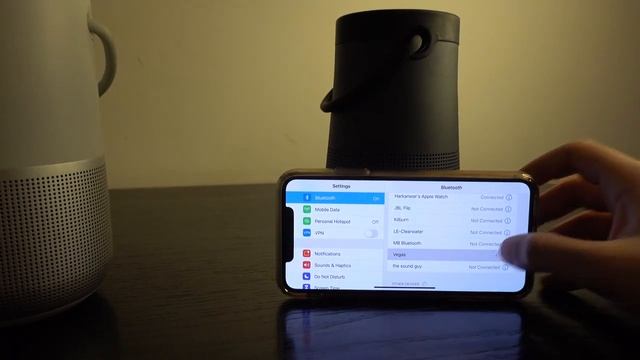 Bose Portable Home Speaker v/s Bose Revolve + смотреть онлайн