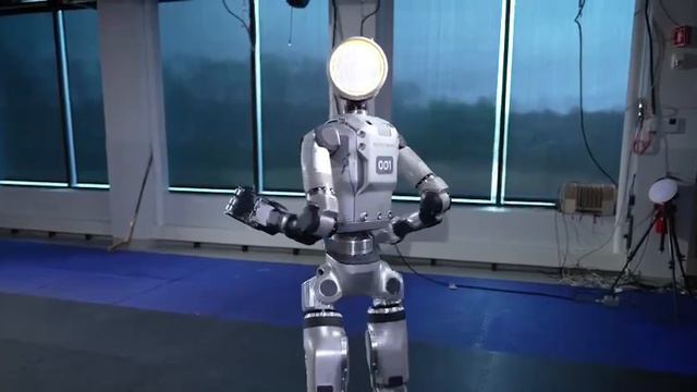 ❗🤖⚡Boston Dynamics показала «следующее поколение роботов-гуманоидов»