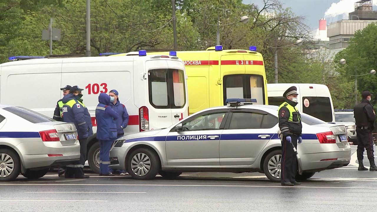 Новости первый 24. 2011). Выпуск новостей первый-канал. Новости первый 24. Выпуск новостей 1 канал.