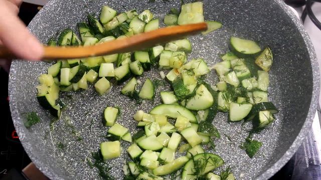 НИКОГДА КАБАЧКИ не были такими вкусными! Никаких заморочек!5 минут времени и отпад....