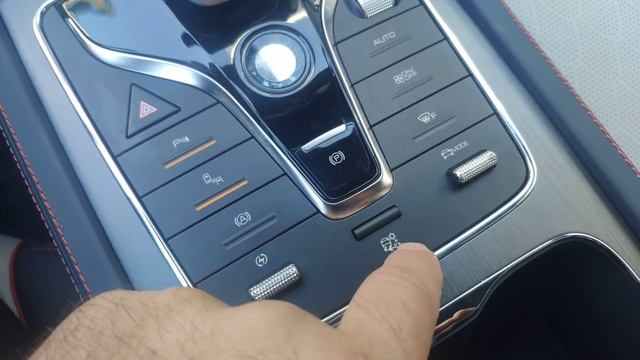 Функции кнопок консоли (BYD Yuan / Atto3) смотреть онлайн