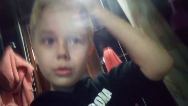 ЭКСПЕРИМЕНТ: ЧТО БУДЕТ ЕСЛИ ПОДДЕРЖАТЬ НАД ВОЛОСАМИ ЛАК ДЛЯ ВОЛОС 10 СЕК! ? смотреть онлайн