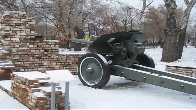 Оренбург. Мемориальный комплекс Салют, Победа! Часть 1 смотреть онлайн