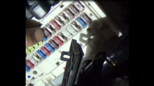 Замена предохранителя №8 предохранителя аудиосистемы в тойоте королла Е150