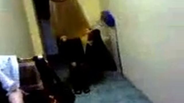 чем занимаются крупье в перерывах.