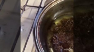 мазь на все случаи,  прополис,воск пчелиный и вазелин.