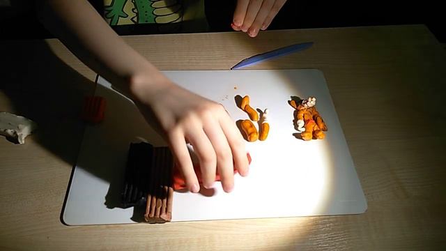 Как слепить из пластилина Фокси из Фнаф 1
