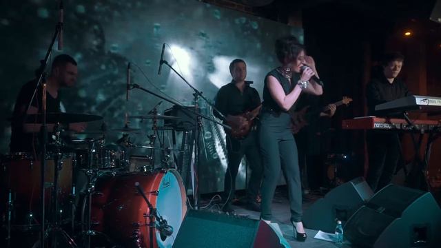 Маргарита Позоян - Somebody tell me смотреть онлайн