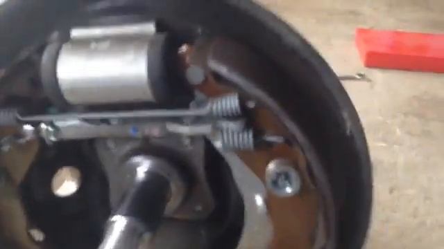 Снятие заднего барабана лада lada X-ray смотреть онлайн