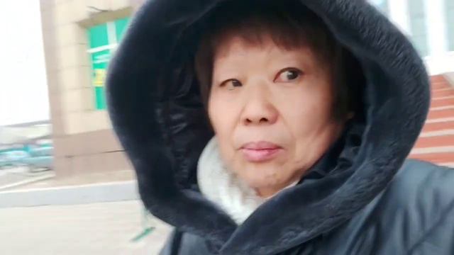 НАВЕЛА КРАСОТУ,ТЕПЕРЬ МОЖНО НОВЫЙ ГОД ВСТРЕЧАТЬ! смотреть онлайн